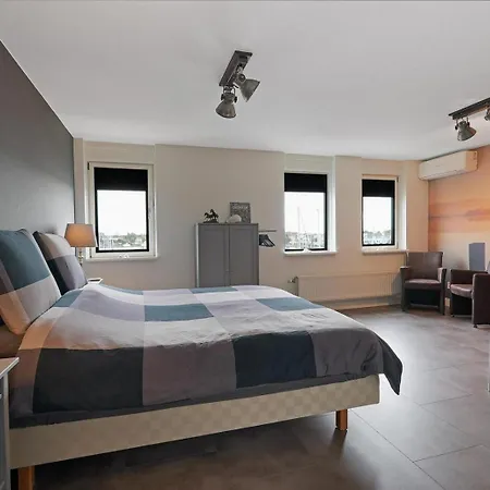 Kabbelaarsbank 313 - Port Marina Zelande *